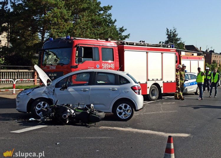Wypadek w Strzałkowie. Policja wyznaczyła objazdy