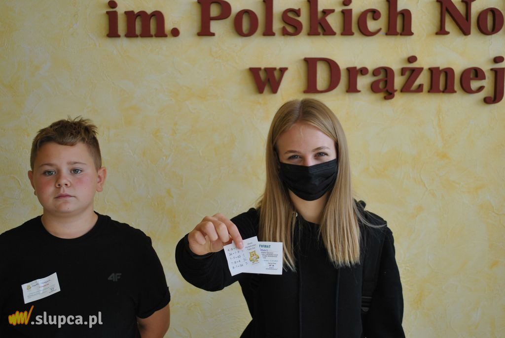 Młodzi pytają czy starsi tabliczkę znają