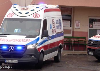 Od rana jeżdżą obie karetki. Dyrektor o porozumieniu z ratownikami