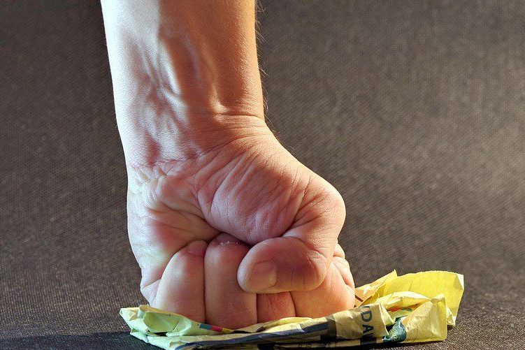 Była dyrektorka oskarża gminę o mobbing