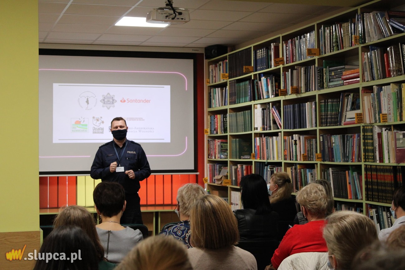 „Nie dajmy się oszukać cyberprzestępcom w czasie pandemii”