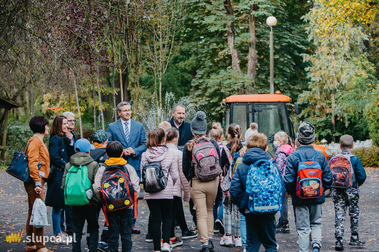 Nowe drzewa od Ferio Konin w Parku im. Fryderyka Chopina