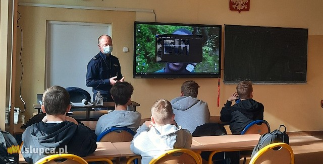 Spotkanie z policjantem w Cieninie Zabornym