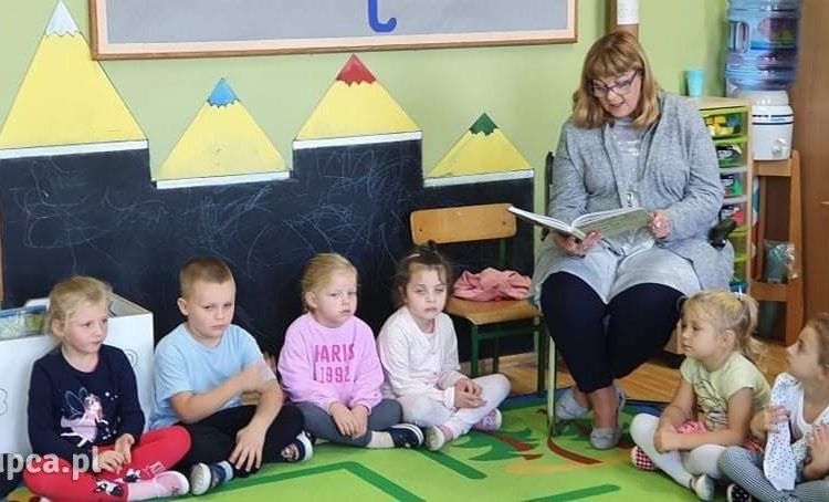 Ogólnopolski Dzień Głośnego Czytania w Cieninie Kościelnym