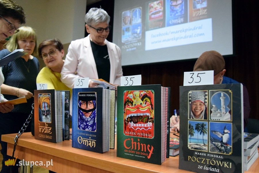 „Pocztówki ze świata” Marka Pindrala