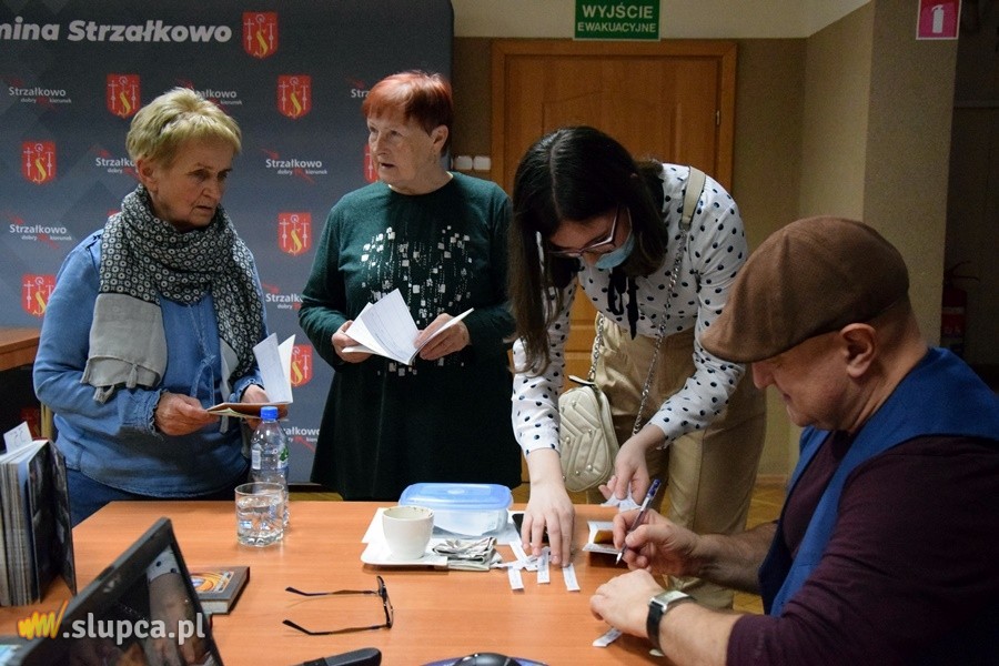 „Pocztówki ze świata” Marka Pindrala