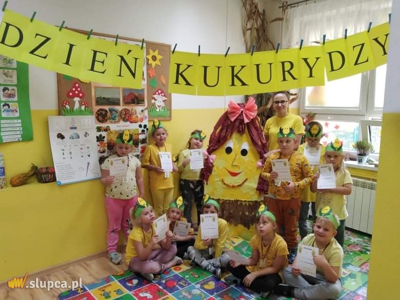 Dzień Kukurydzy w zerówce w Młodojewie