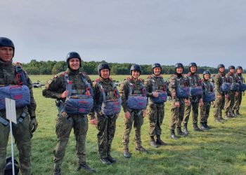 Szkolenie spadochronowe w Powidzu