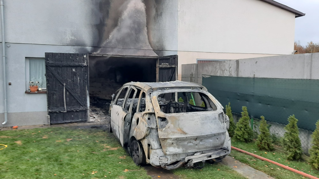 W Kamieniu spłonął samochód