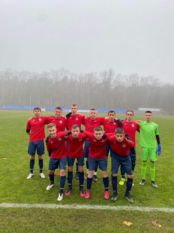 Sześć zwycięstw, jeden remis