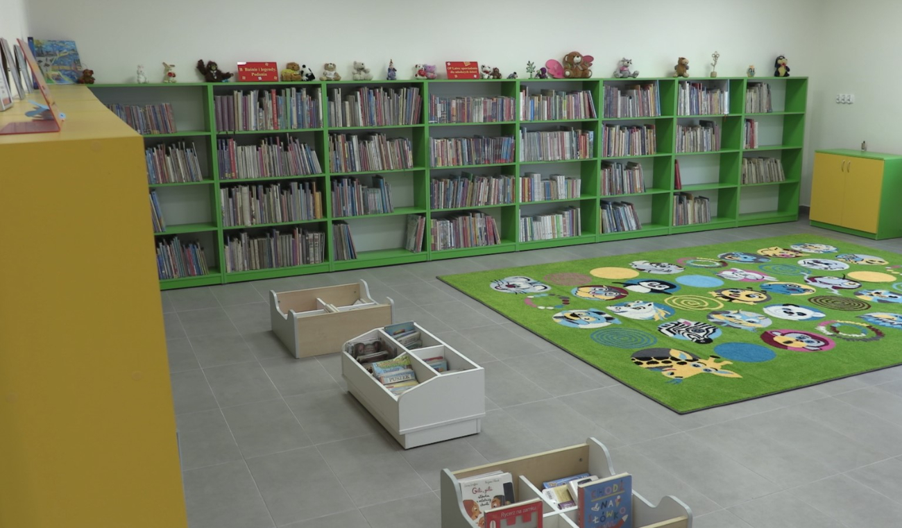 Biblioteka cztery razy większa. Jest pięknie