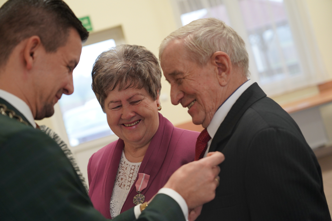 Złote Gody w Ostrowitem ZDJĘCIA