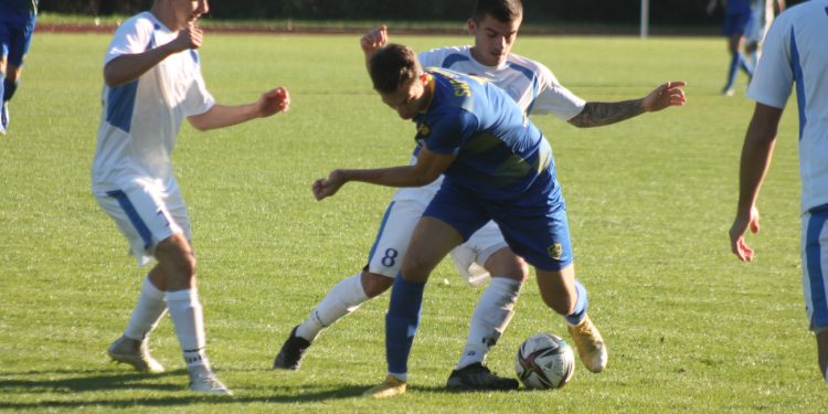 Piłkarska sobota. Pierwszy punkt za nowego trenera