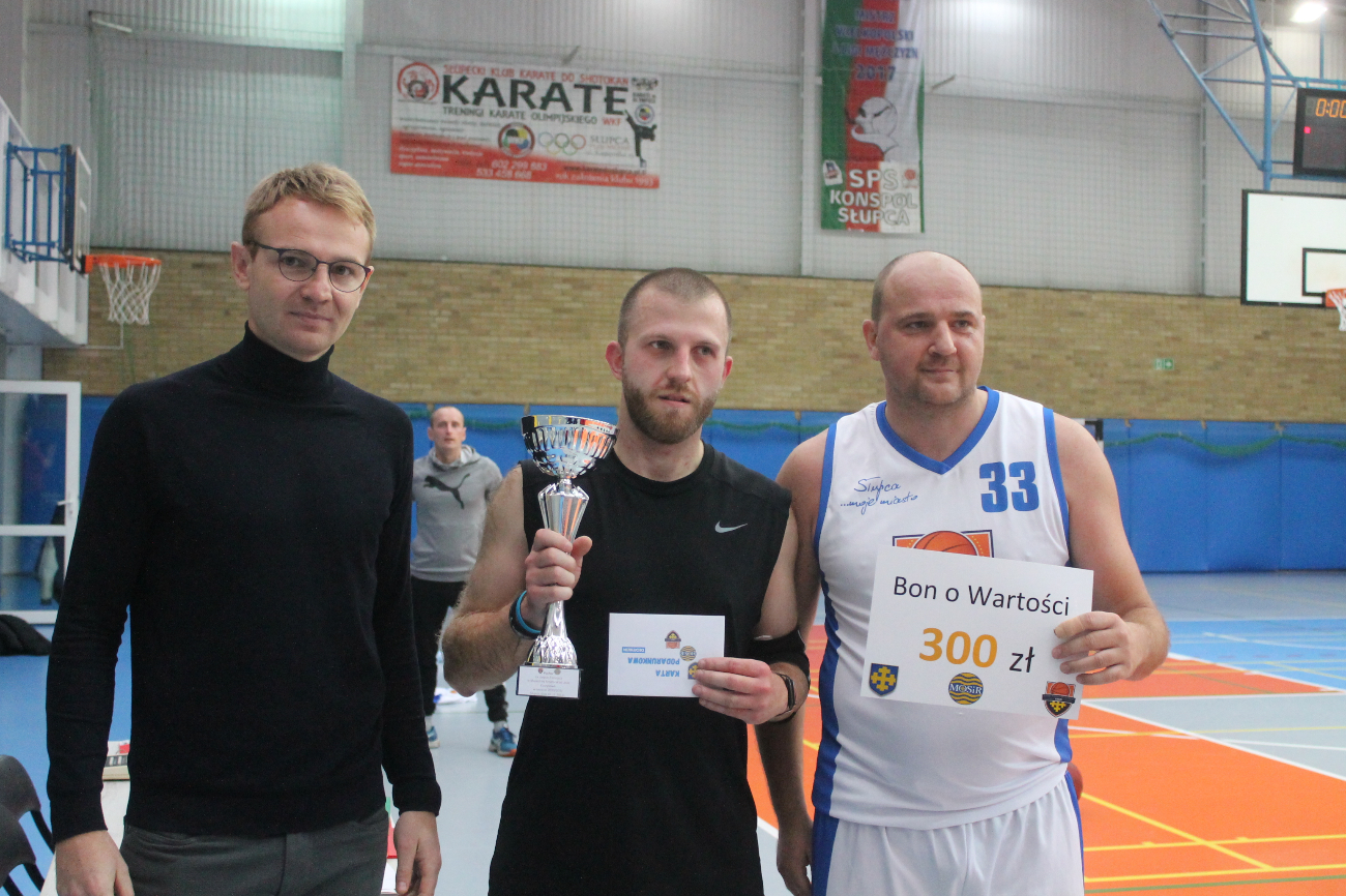 Mistrzowski tytuł przegrali w ostatniej kolejce