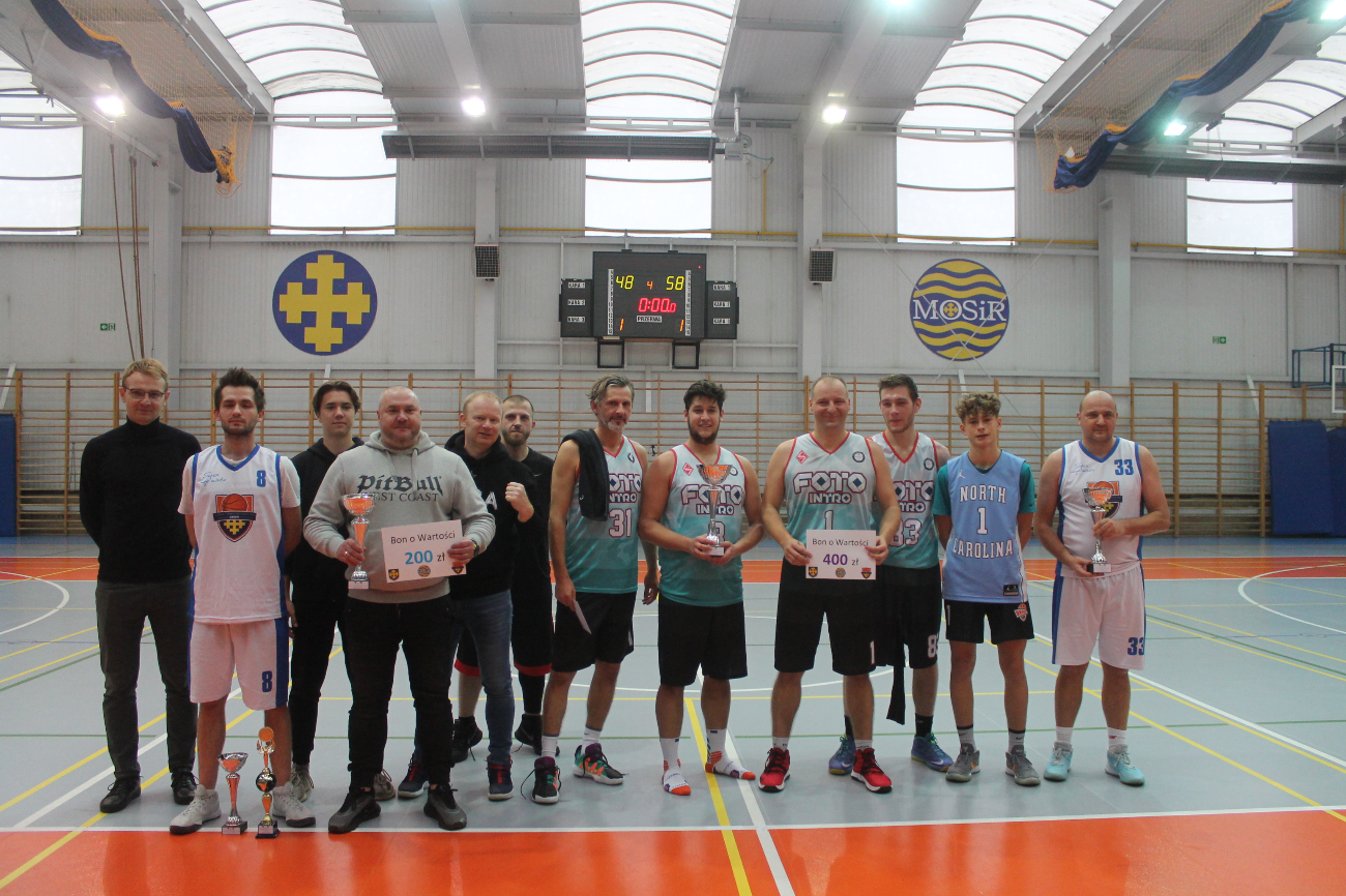 Mistrzowski tytuł przegrali w ostatniej kolejce