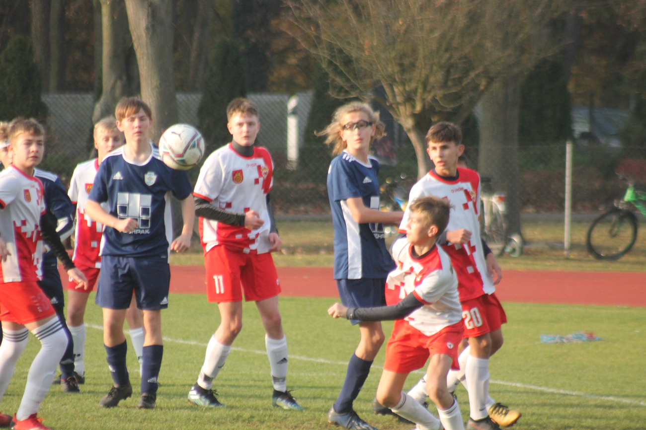 Sześć zwycięstw, jeden remis