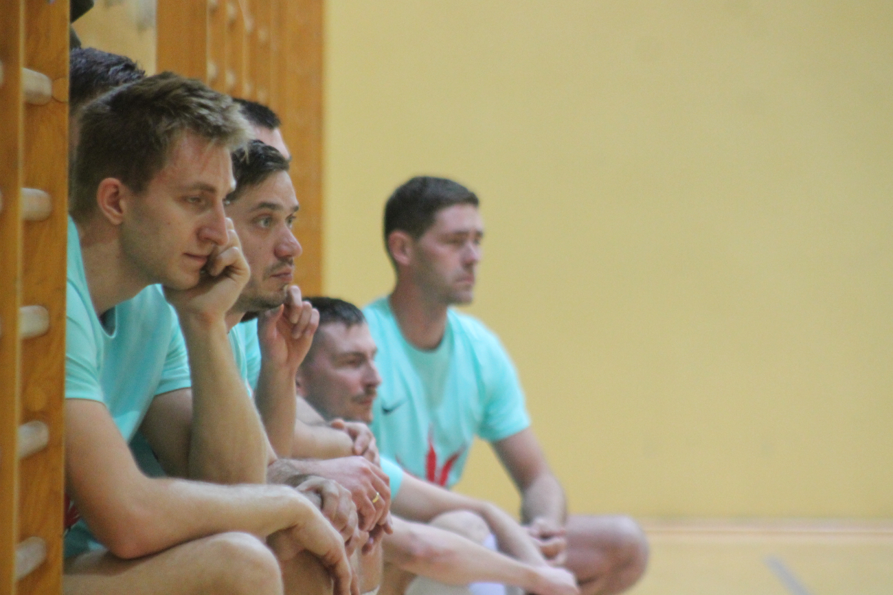 Dream Team przegrywa, OSP otwiera tabelę