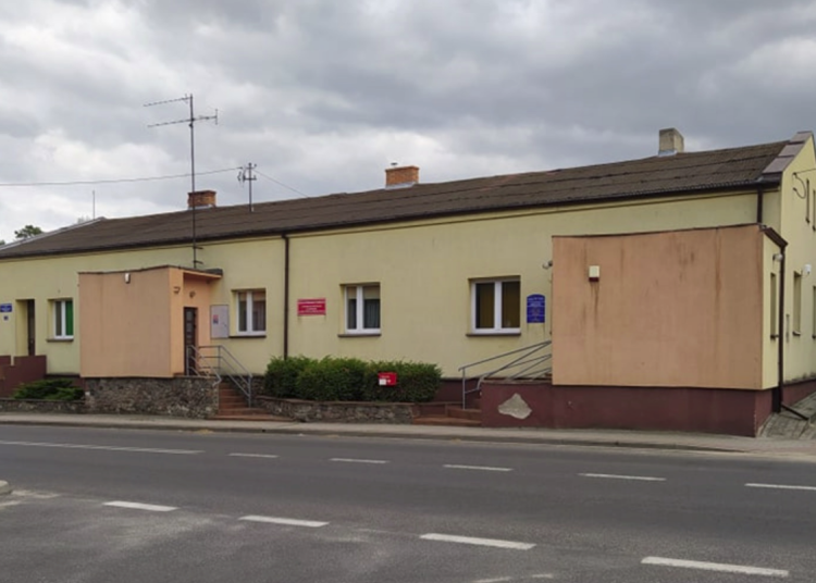 Zburzą bibliotekę i pocztę. Powstanie Gminne Centrum Kultury