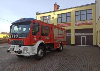 Uroczyste przekazanie wozu dla OSP w Zagórowie