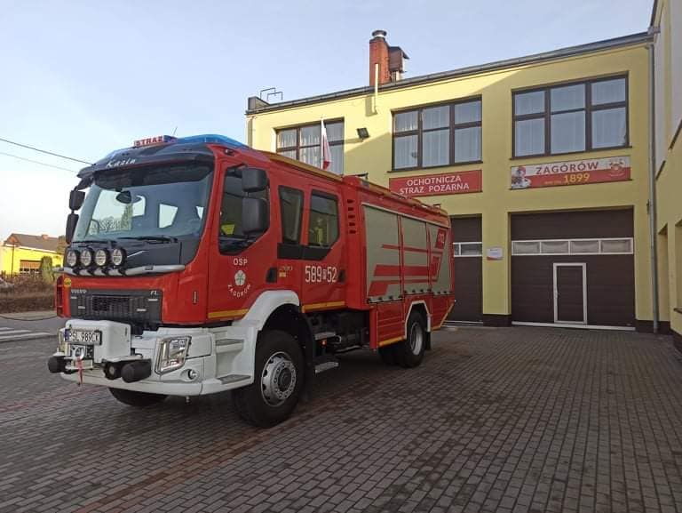 Uroczyste przekazanie wozu dla OSP w Zagórowie