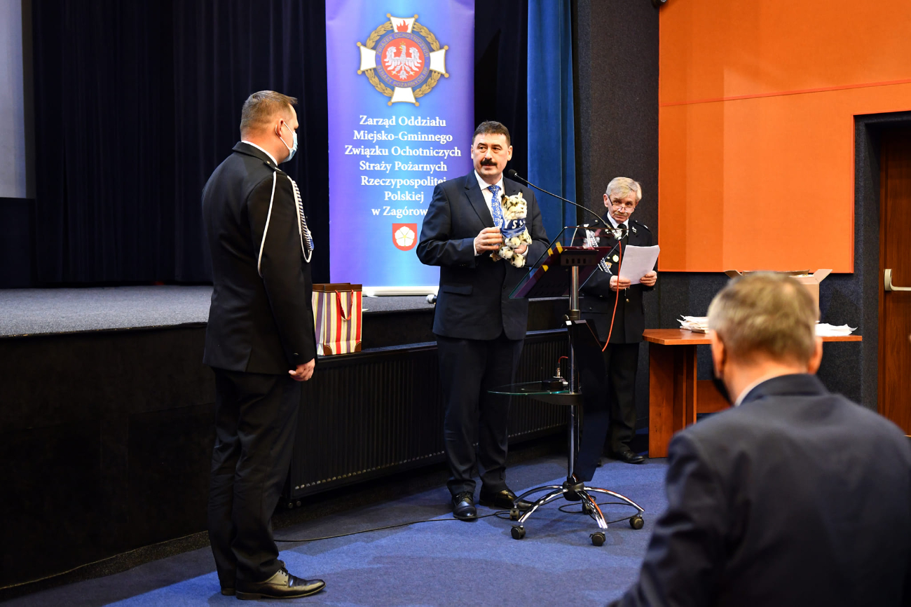 Uroczyste przekazanie wozu dla OSP w Zagórowie