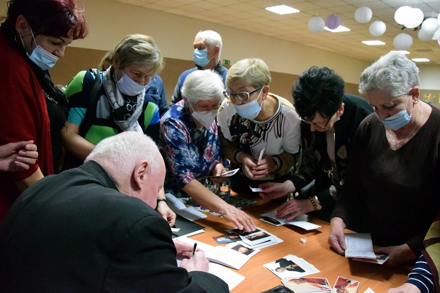 Ksiądz Warczak opowiadał o Prymasie Tysiąclecia