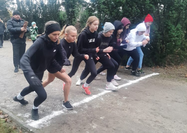 Fotorelacja z XVII Gminnego Biegu Niepodległościowego o Puchar Wójta Gminy Lądek