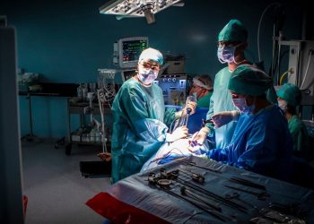 Szpital pokazuje sale operacyjne. „To nie zdjęcia z planu filmowego”