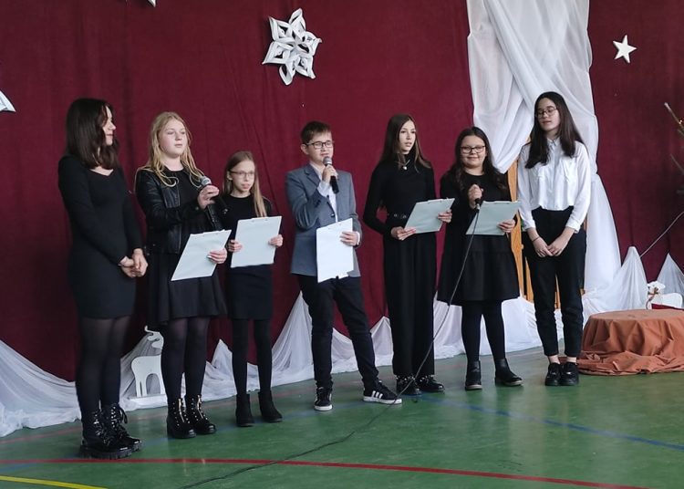 Chwała na wysokości!