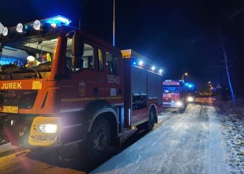 Strażacy gasili pożar sadzy