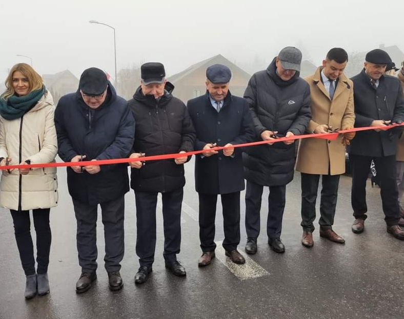 Droga ze ścieżką rowerową oddana do użytku