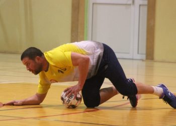 Lider znowu gubi punkty