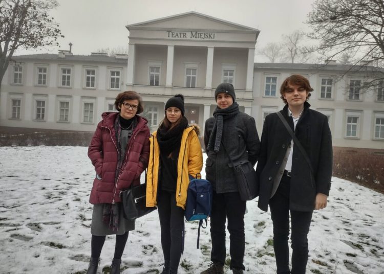 Recytatorzy z LO najlepsi w Wielkopolsce