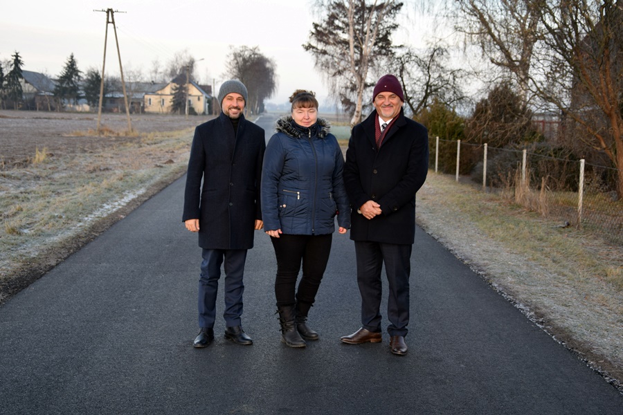 Strzałkowo: Nowe drogi oddane do użytku
