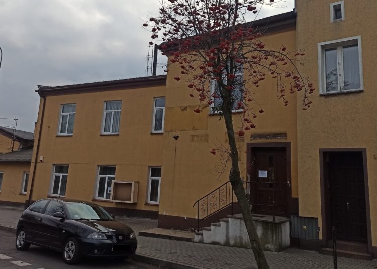 Mieszkania w budynku dawnej biblioteki?