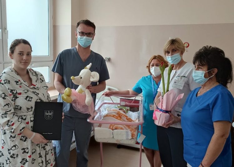 Pierwsza w tym roku urodziła się Kornelia