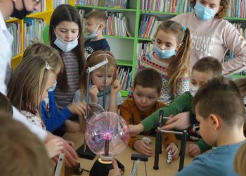 Magia Fizyki w słupeckiej bibliotece