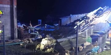 Strażacy walczyli ze skutkami wiatru. Najwieksze szkody w Imielnym