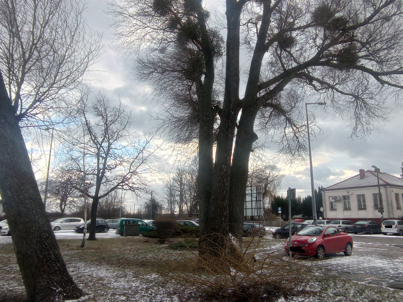 Dworzec w Słupcy. Pociąg już dawno odjechał… GALERIA ZDJĘĆ