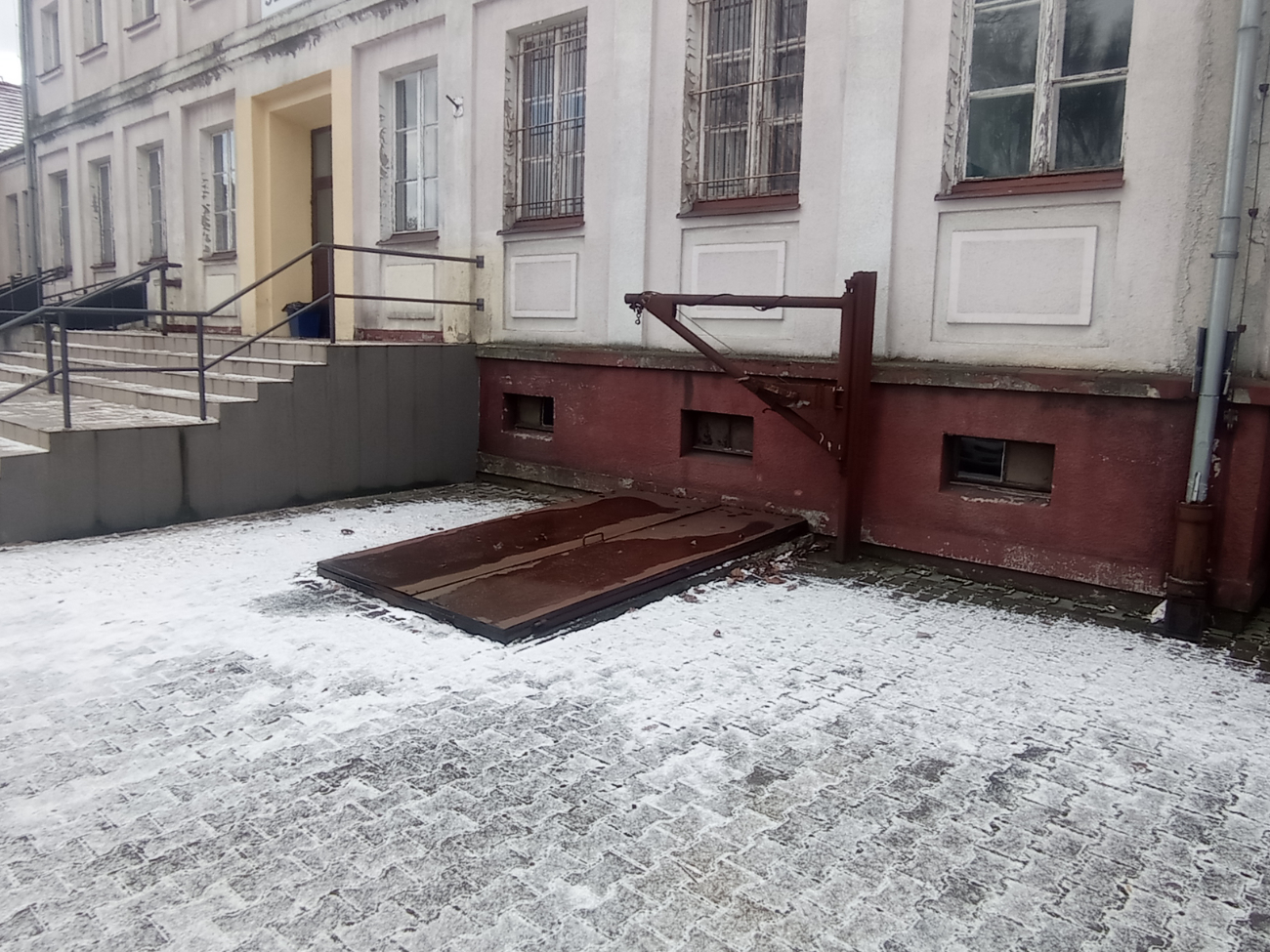 Dworzec w Słupcy. Pociąg już dawno odjechał… GALERIA ZDJĘĆ