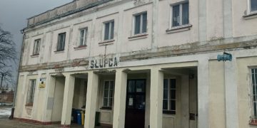 Dworzec w Słupcy. Pociąg już dawno odjechał… GALERIA ZDJĘĆ
