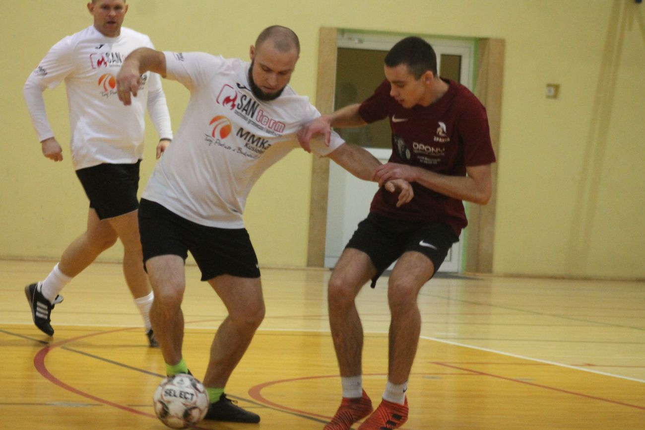 Sześć trafień Motokliniki