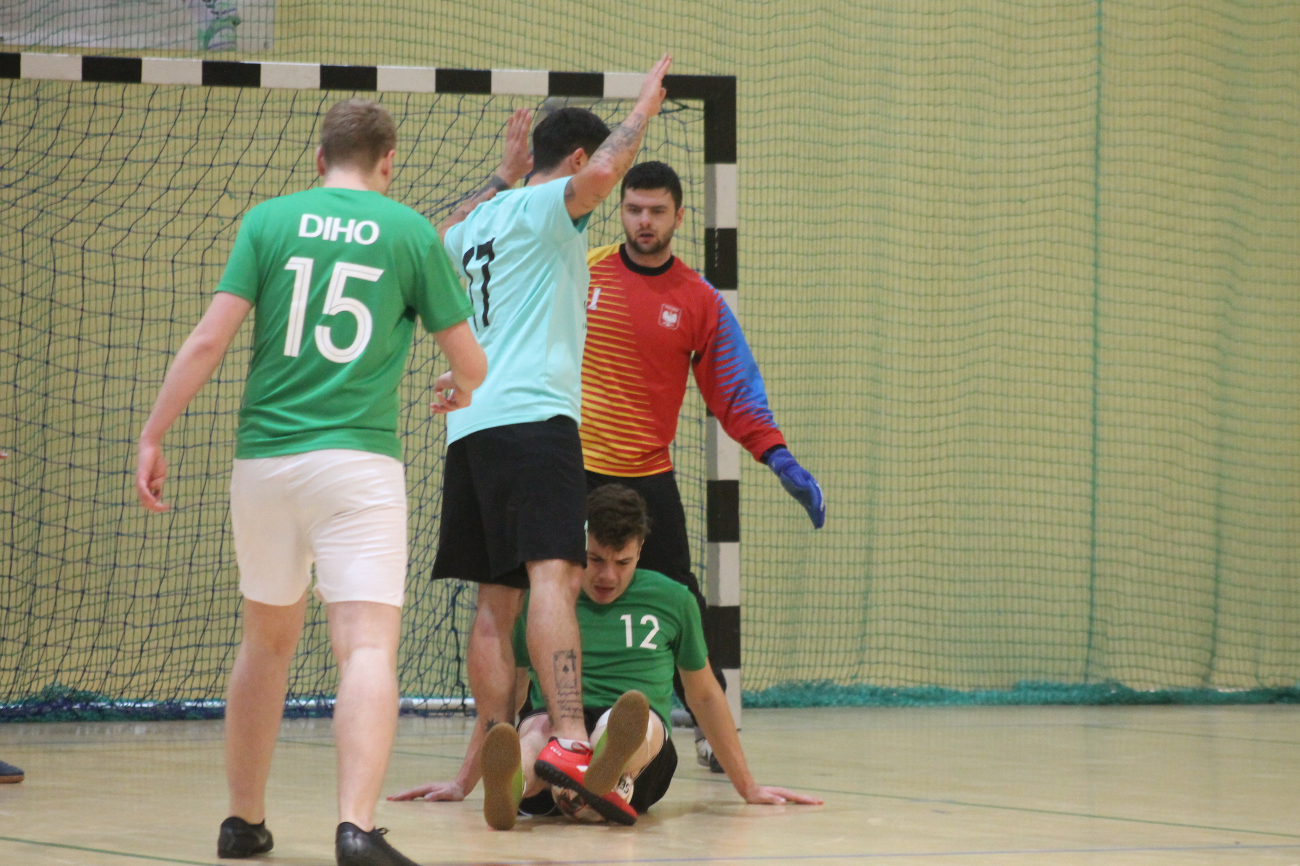 Sześć trafień Motokliniki