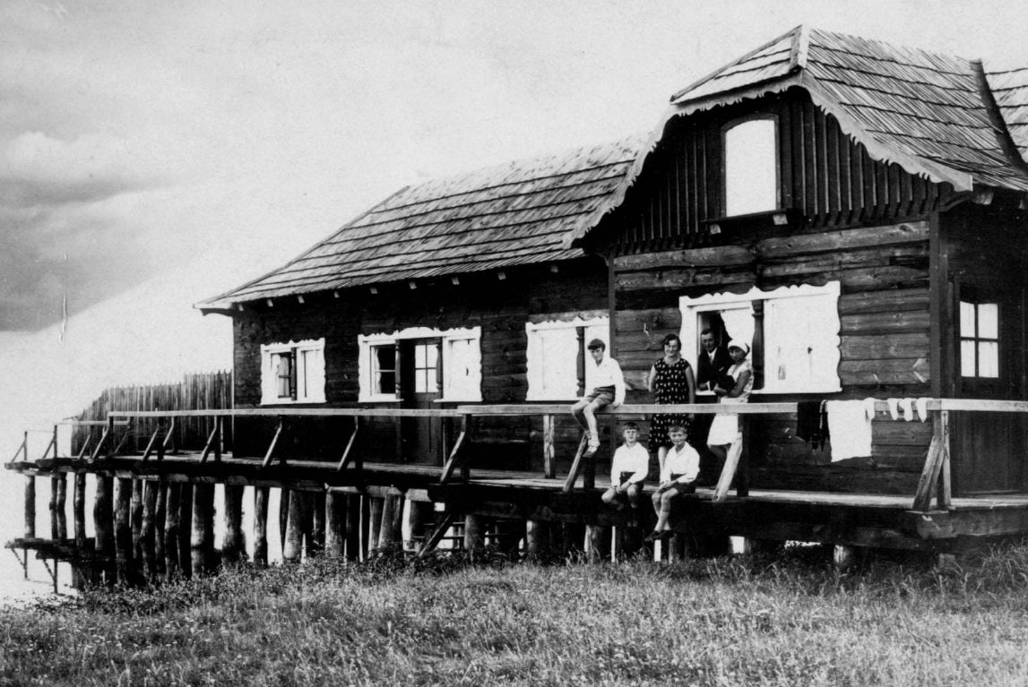 Powidzkie Łazienki mają sto lat