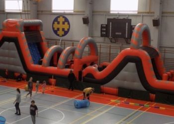 Darmowe dmuchańce w hali MOSiR. Zgłoś się po wejściówkę