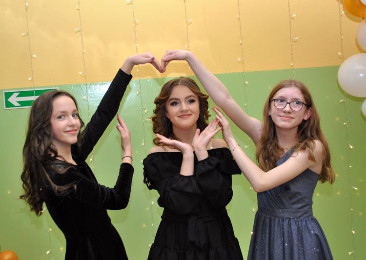 Studniówka w Drążnej. Zobacz zdjęcia