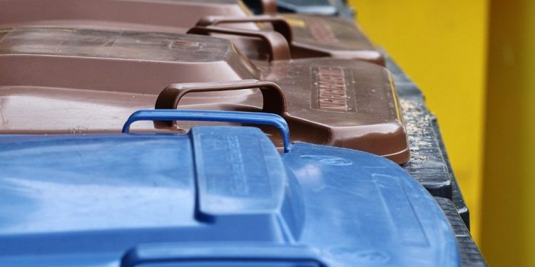 Strzałkowo: Nowe stawki za śmieci