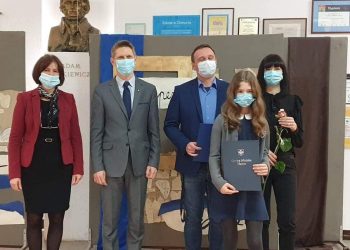 Uczniowie Trójki dostali stypendia