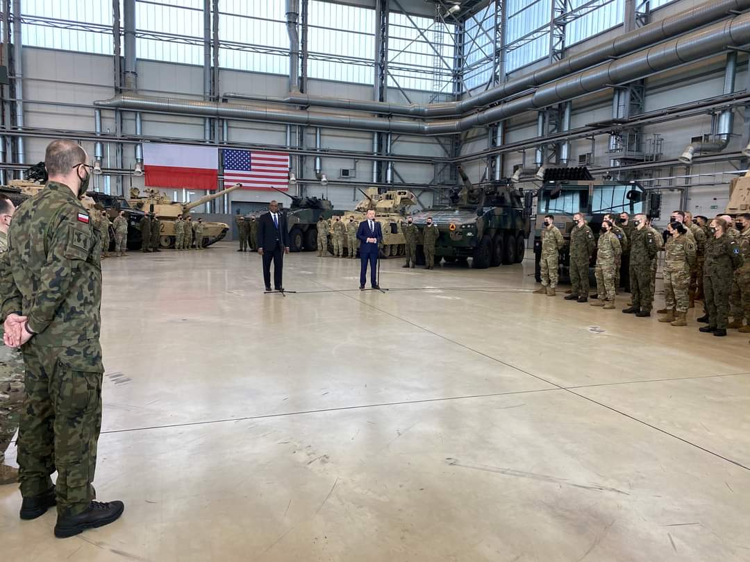 Sekretarz obrony USA wizytował Powidz