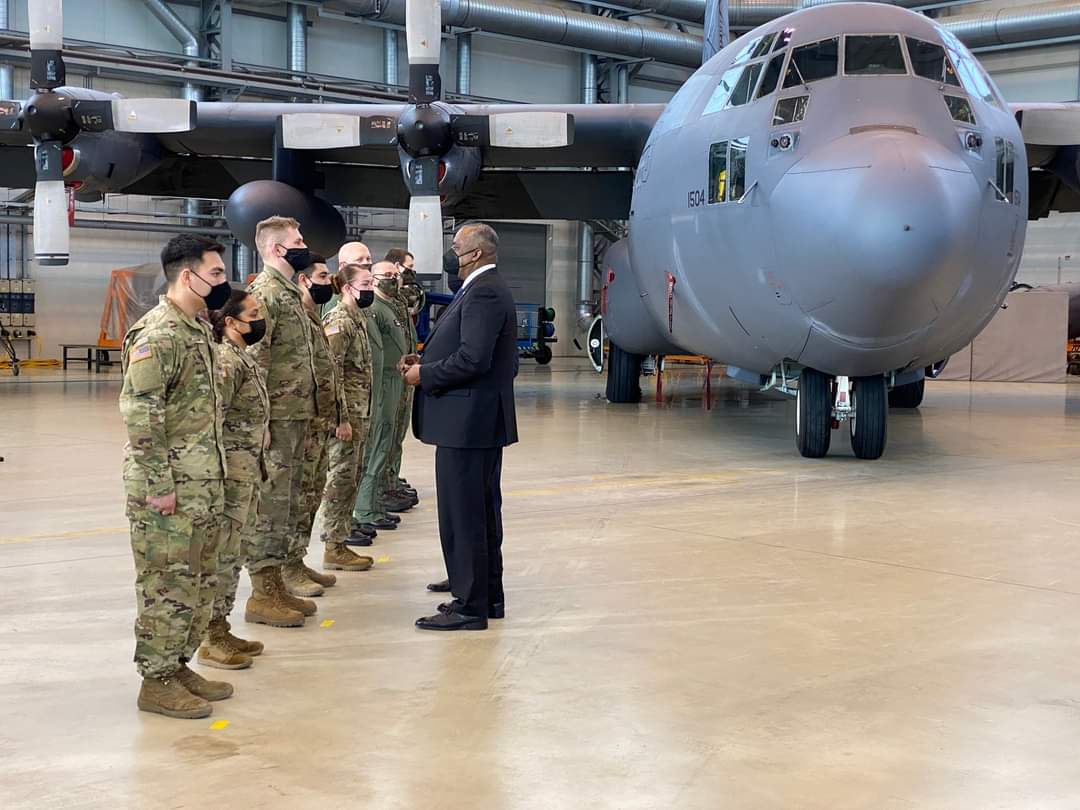 Sekretarz obrony USA wizytował Powidz